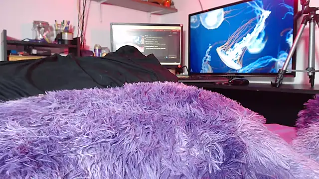 SatansWife online show from February 8, 4:03 am