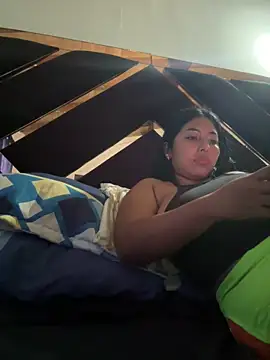 emmyjhonson07 online show from February 22, 2:04 pm