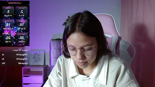 SamanthaRoldaan online show from February 23, 12:08 am