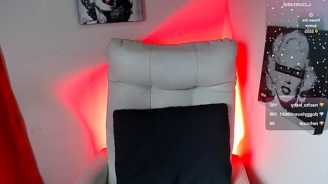 SamanthaRoldaan online show from February 27, 8:31 pm