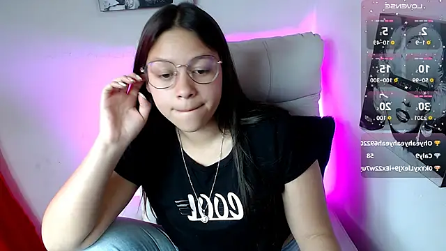 SamanthaRoldaan online show from March 1, 5:49 pm