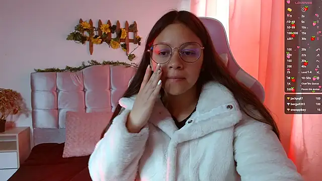 SamanthaRoldaan online show from March 14, 4:30 pm