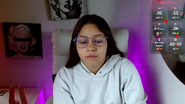 SamanthaRoldaan online show from September 24, 3:26 pm