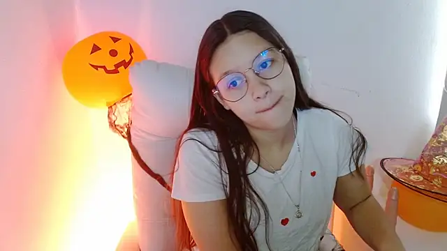 SamanthaRoldaan online show from October 25, 12:34 pm