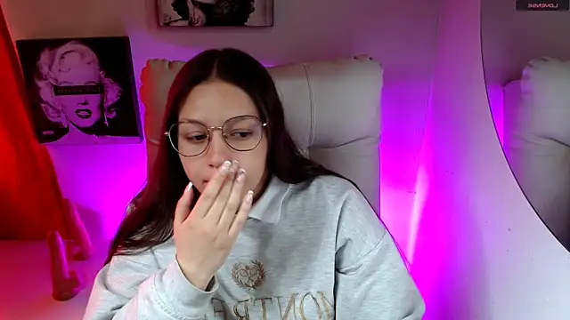 SamanthaRoldaan online show from February 11, 2:44 pm