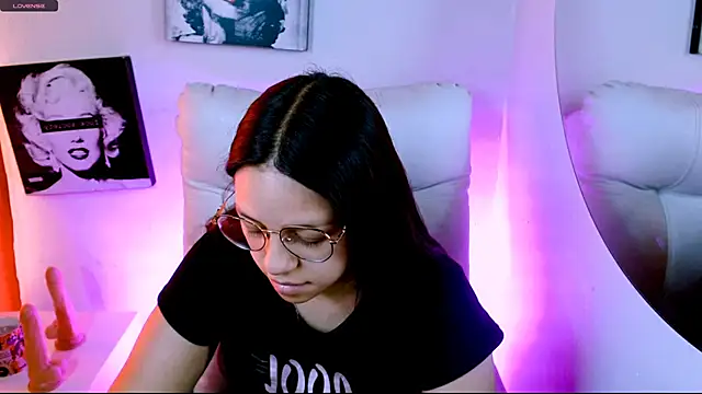 SamanthaRoldaan online show from February 27, 3:34 pm