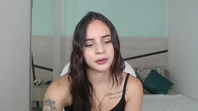 heidy hoiss online show from December 21, 8:32 pm