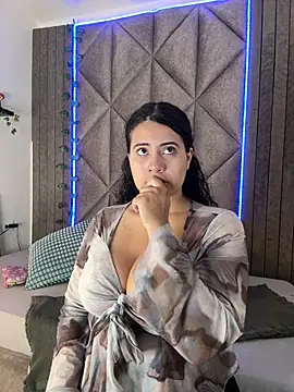 eva daemon online show from April 17, 11:46 am