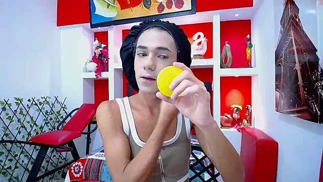 Snapshot of KatrinaQueen1 chatting on November 29, 6:22 pm KatrinaQueen1 online show from November 29, 6:22 pm