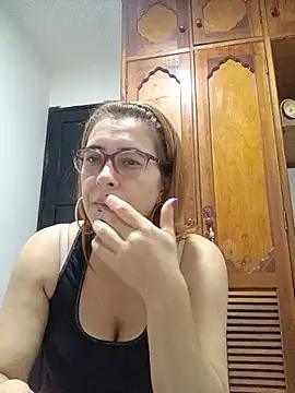 Snapshot of mademonsexy chatting on June 22, 3:25 am mademonsexy online show from June 22, 3:25 am