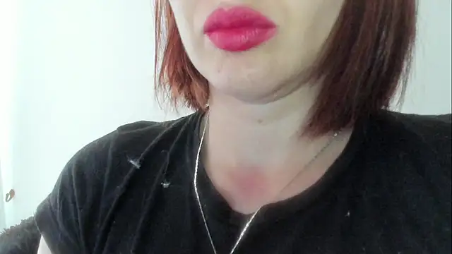 queen fetish online show from February 20, 2:28 pm