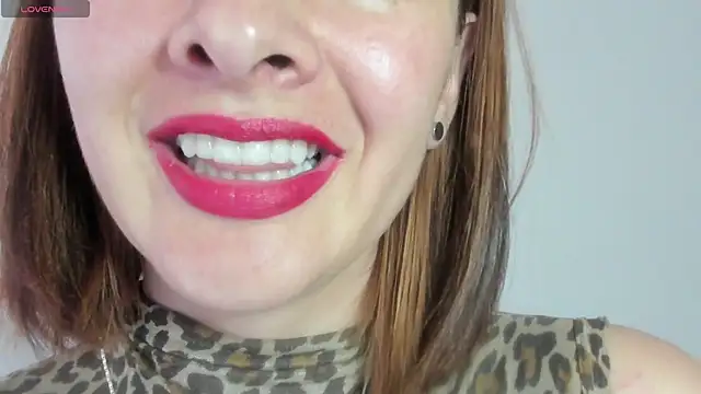 queen fetish online show from March 24, 9:42 pm