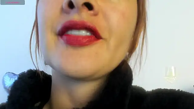 Snapshot of queen_fetish chatting on May 20, 8:26 pm queen fetish online show from May 20, 8:26 pm