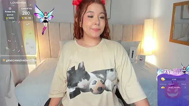 Snapshot of Atenea_cuteee chatting on February 28, 10:28 pm Atenea cuteee online show from February 28, 10:28 pm