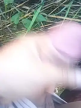 ScrawnyMotor3 online show from September 20, 7:53 am