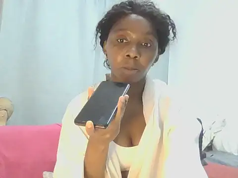 Snapshot of Sexxybella27 chatting on July 6, 6:54 pm Sexxybella27 online show from July 6, 6:54 pm