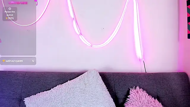 artmiaa online show from January 8, 7:34 pm