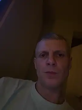 Snapshot of Arthur2288@xh chatting on February 21, 2:12 am Arthur2288xh online show from February 21, 2:12 am