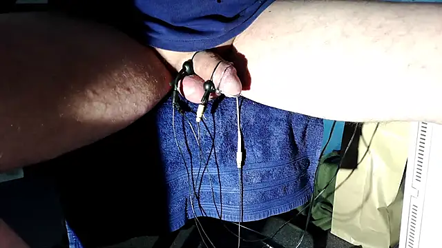 Snapshot of Camaroshelby chatting on November 15, 9:39 am Camaroshelby online show from November 15, 9:39 am