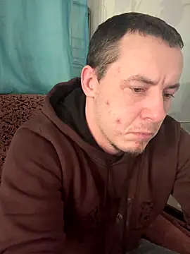 KristiDan online show from December 1, 9:20 pm