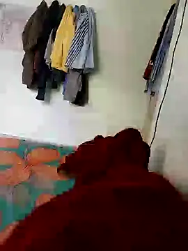 Snapshot of young_cock9 chatting on February 23, 3:24 am young cock9 online show from February 23, 3:24 am