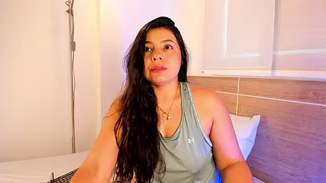 Snapshot of miaa_daniels chatting on May 23, 4:22 pm miaa daniels online show from May 23, 4:22 pm