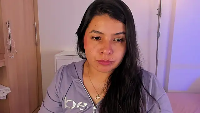 Snapshot of miaa_daniels chatting on May 30, 1:46 am miaa daniels online show from May 30, 1:46 am