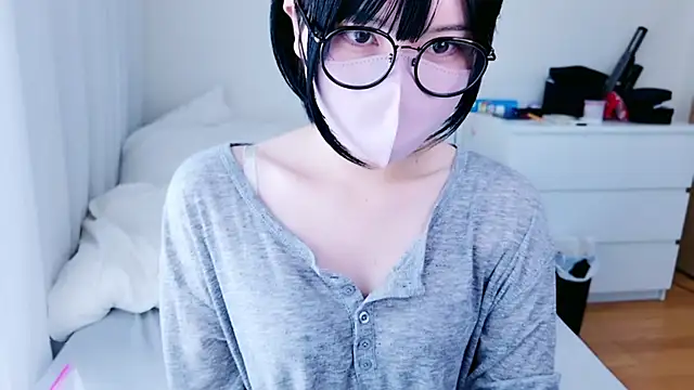 Snapshot of _HIKARU_ chatting on March 13, 12:05 am HIKARU online show from March 13, 12:05 am