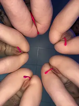 RollingGirls online show from February 27, 2:10 pm