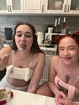 RollingGirls online show from March 4, 8:13 am