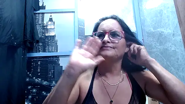 Nastylatinaxxx online show from February 23, 11:46 pm