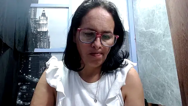 Snapshot of Nastylatinaxxx chatting on May 7, 11:37 am Nastylatinaxxx online show from May 7, 11:37 am