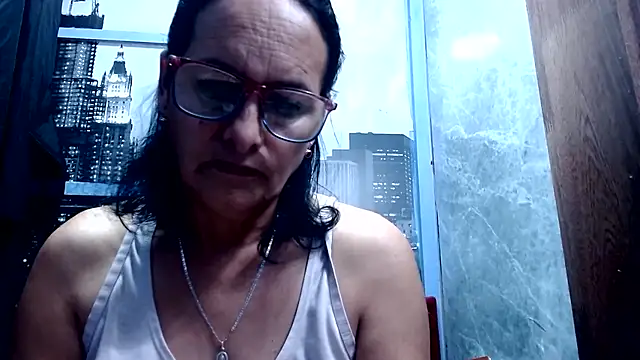 Snapshot of Nastylatinaxxx chatting on June 28, 12:44 pm Nastylatinaxxx online show from June 28, 12:44 pm
