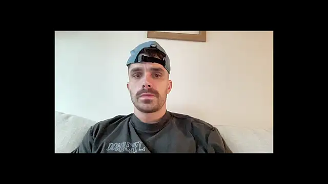 mightgogay online show from November 9, 7:01 pm