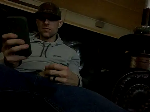 jeffyisabell online show from November 8, 8:14 am