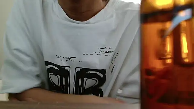 POCARI SWEAT online show from April 21, 11:18 pm