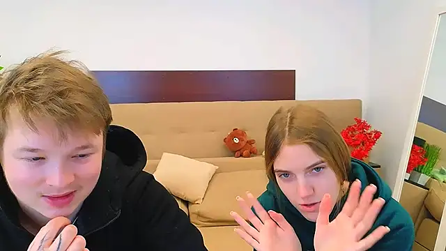  Olli  Stiw  online show from February 25, 8:24 am