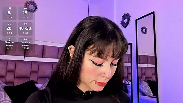 AnnieNasty online show from June 2, 11:45 am
