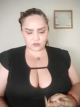 Snapshot of antoniamoreno82 chatting on May 26, 8:27 pm antoniamoreno82 online show from May 26, 8:27 pm