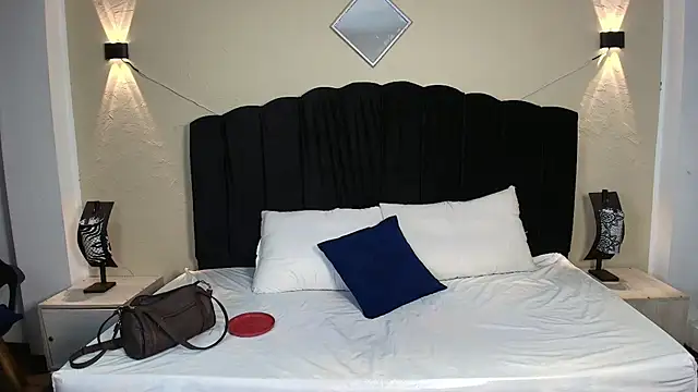 Ambarross online show from October 14, 7:36 pm