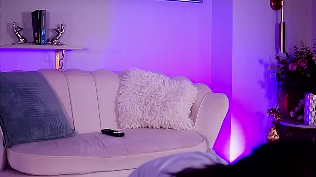 babyyboomm online show from April 7, 1:22 pm