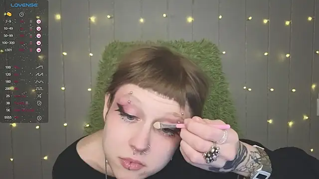 Snapshot of kortny_yo chatting on December 30, 2:42 am kortny yo online show from December 30, 2:42 am