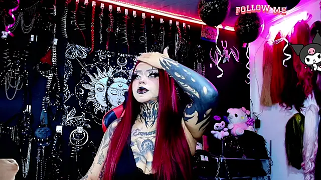 Snapshot of jannaink_ chatting on May 6, 12:41 am jannaink online show from May 6, 12:41 am