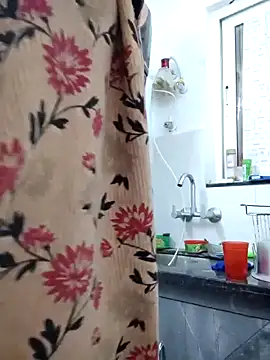 Aaradhya online show from December 15, 1:35 am