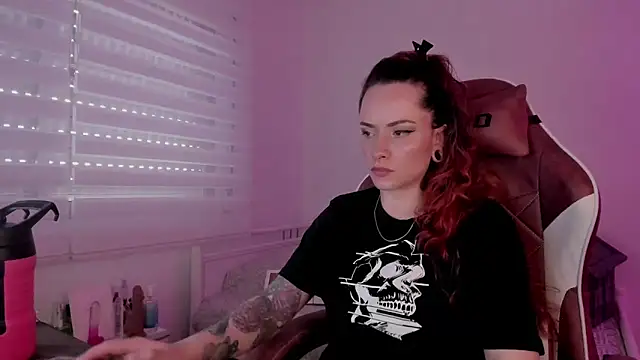 Domina Deivis online show from March 7, 1:18 pm