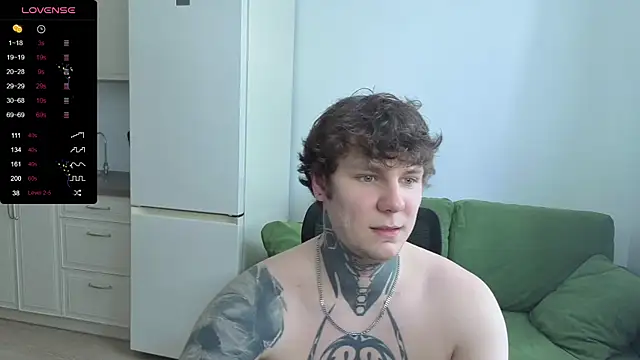Snapshot of Lechery_boy chatting on July 11, 11:35 am Lechery boy online show from July 11, 11:35 am