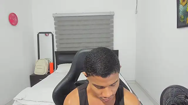 corzoethan online show from February 10, 11:09 pm