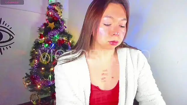 victoria qq online show from December 22, 4:17 am