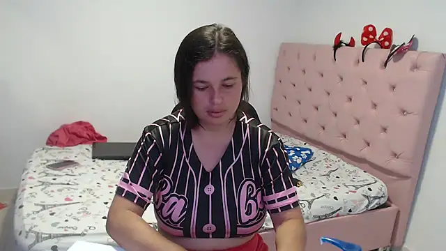 Snapshot of Aliciaheart chatting on January 17, 8:34 am Aliciaheart online show from January 17, 8:34 am