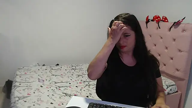 Snapshot of Aliciaheart chatting on January 22, 3:31 am Aliciaheart online show from January 22, 3:31 am